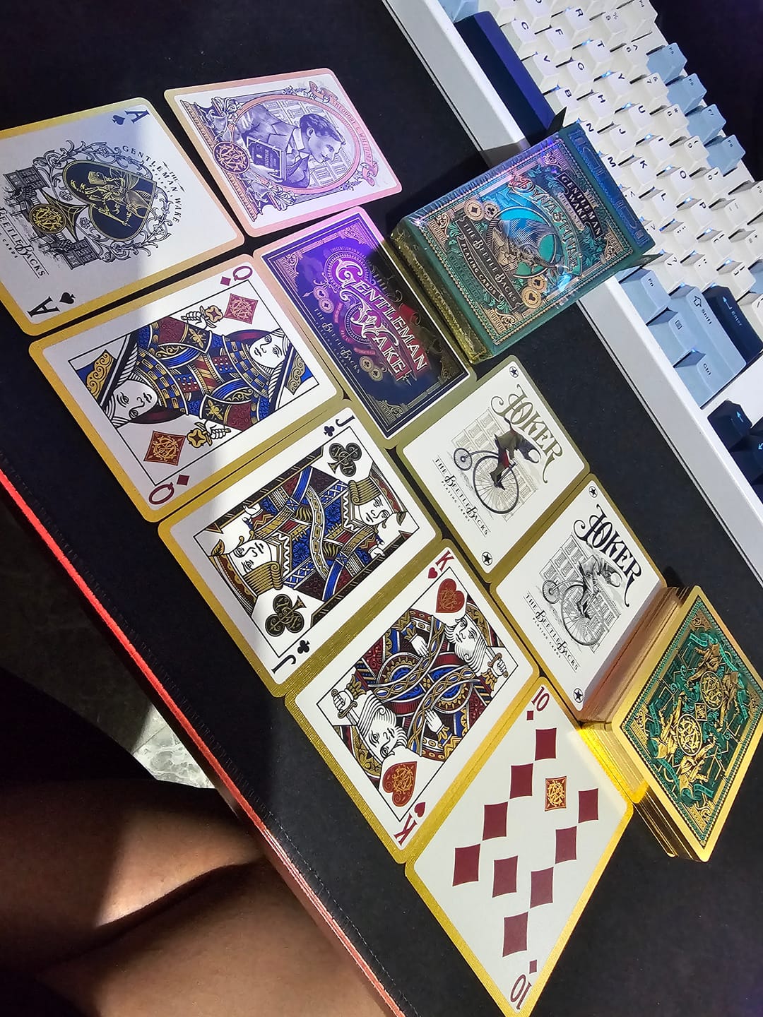 Customer photo review of The Beetle Backs Dynastinae Edition Playing Cards