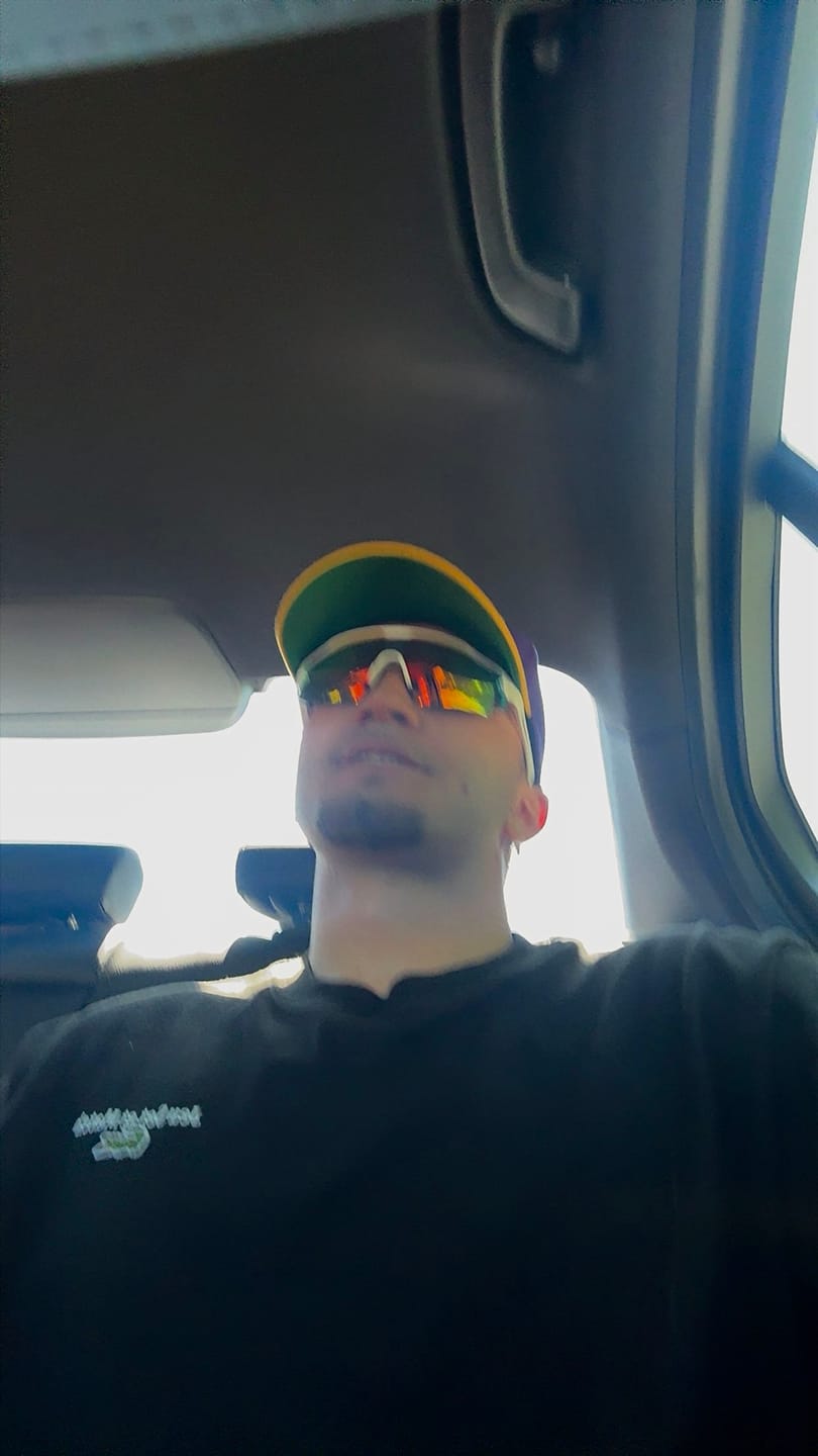 Customer photo review of V1 Running Shades