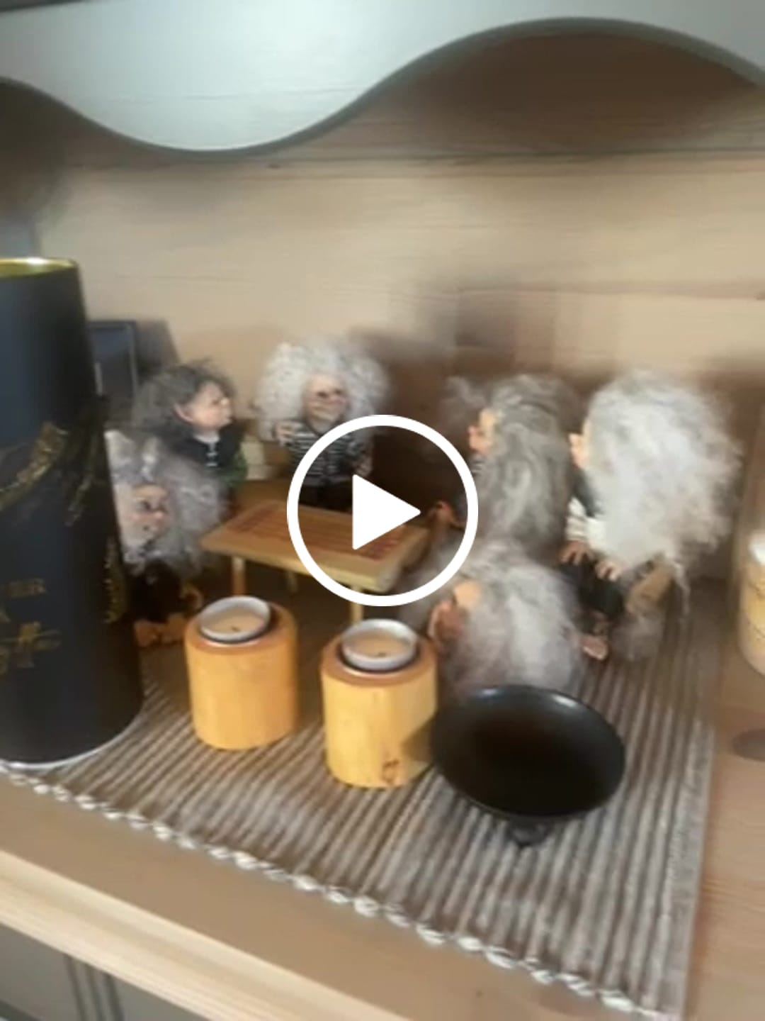 Customer video review of Lyslykt LED "Hytta" sort stor