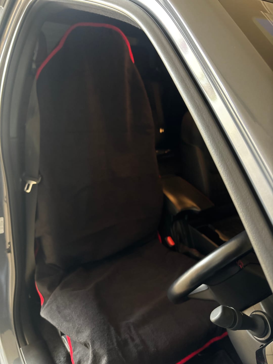 Customer photo review of Waterproof Car Seat Towel – Black Racing Red |  Towel Society