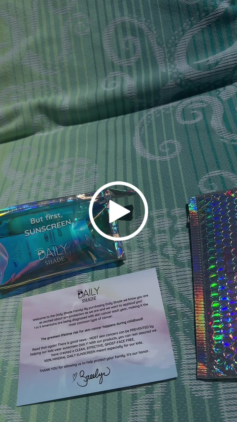 Customer video review of Daily Shade True Mineral Sunscreen Kit with Babe Shade SPF 30 True Mineral Tinted SPF, Brush, UV Card & Bag