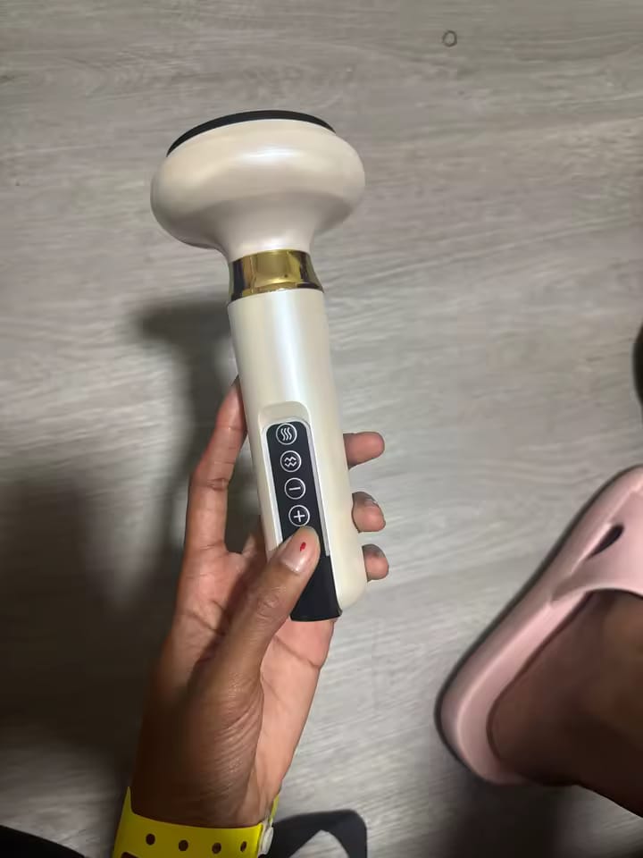 Customer photo review of CelluLift® – Dispositivo Drenante AntiCellulite