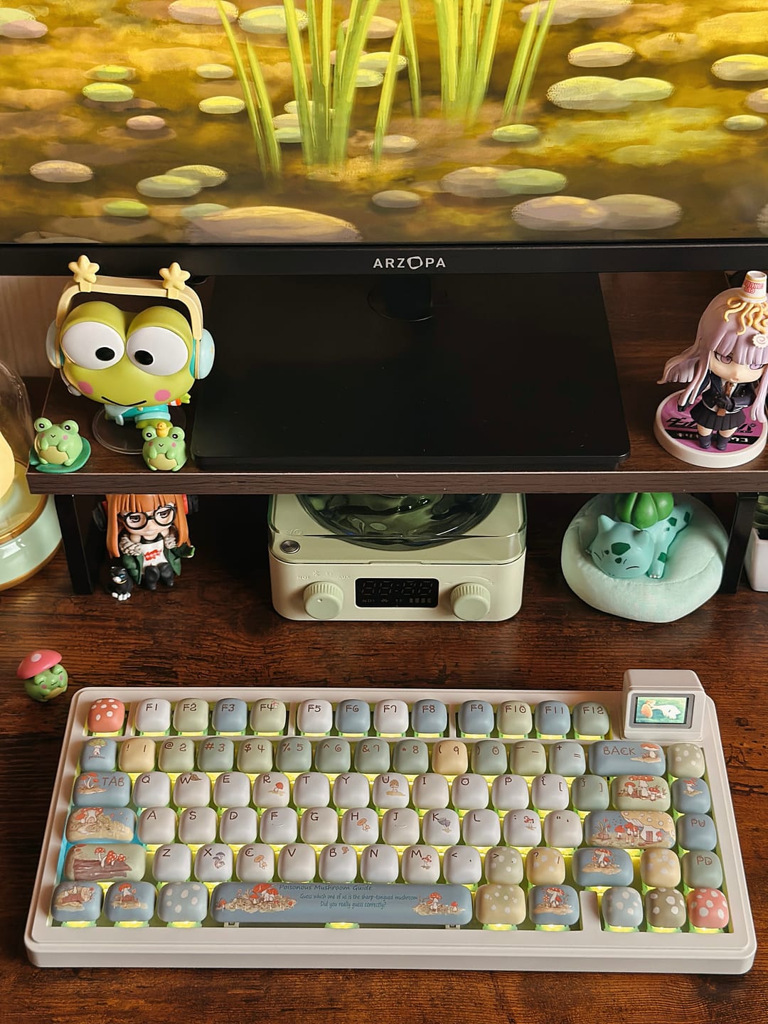 Customer photo review of KiiBOOM Little Shroom Pack Keycap Set