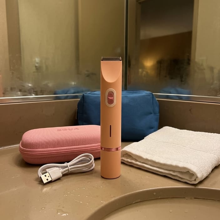 Customer photo review of Zoua Glide | Gentle on Skin. Tough on Hair.