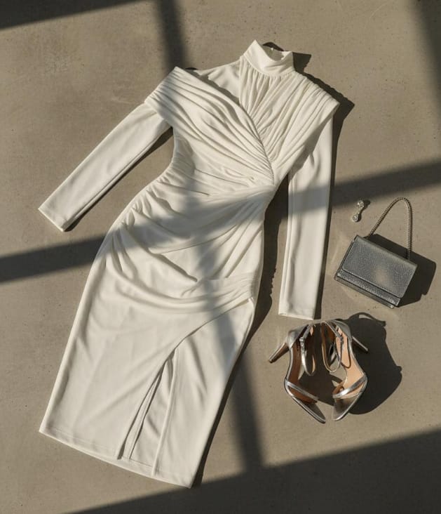 Customer photo review of Solid color One-shoulder Long Sleeve Draped Asymmetrical Midi Dress