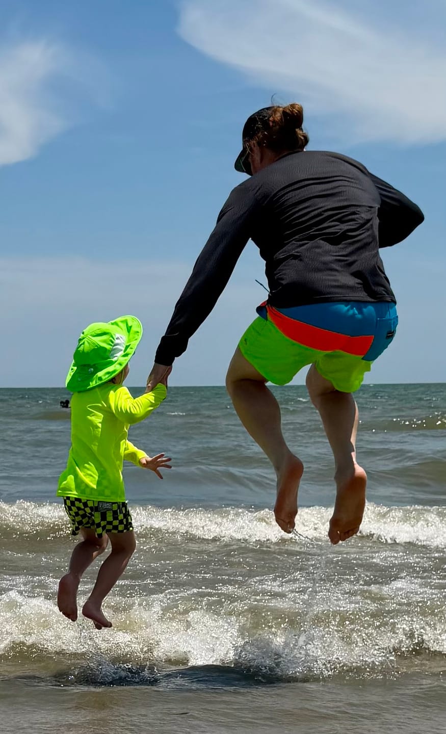 Customer photo review of UPF50+ Long Sleeve Rash Guard in Neon Electric Lime