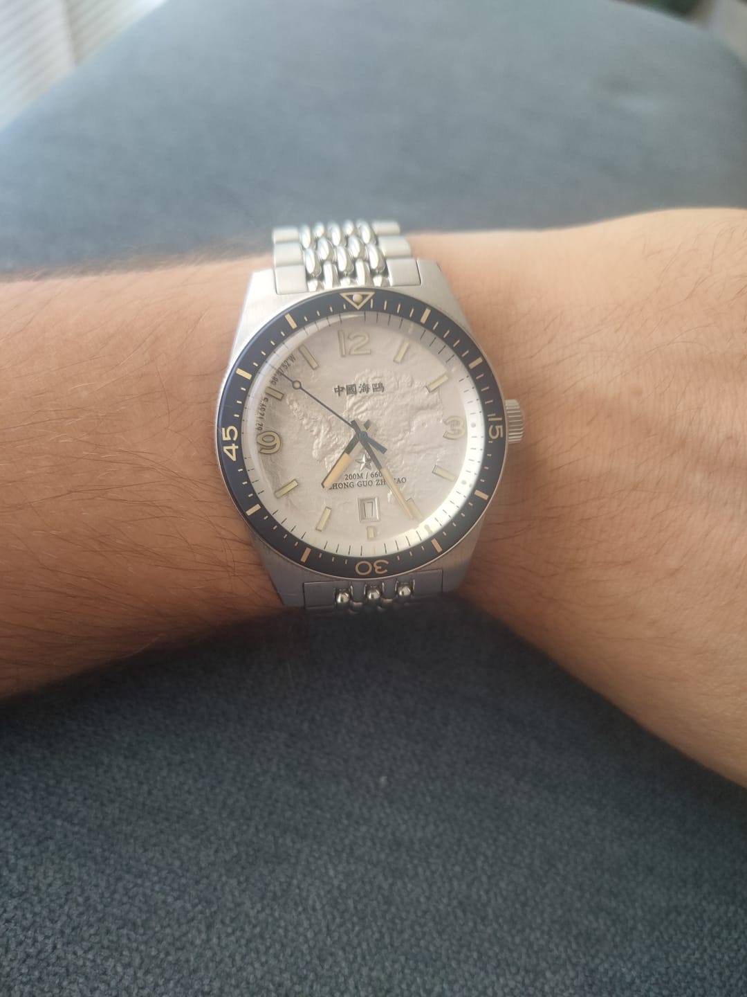 Customer photo review of 1984 Antarctic Expedition Relief Dial 200m Dive Watch Special Edition 40mm