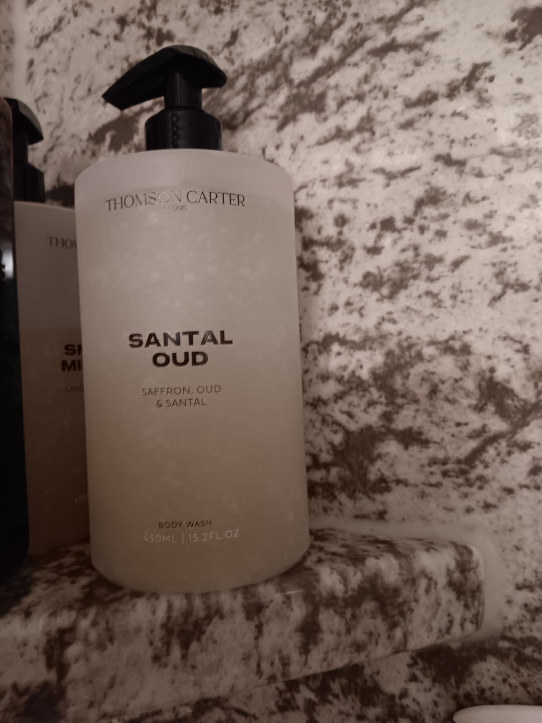 Customer photo review of Santal Oud | Body Wash