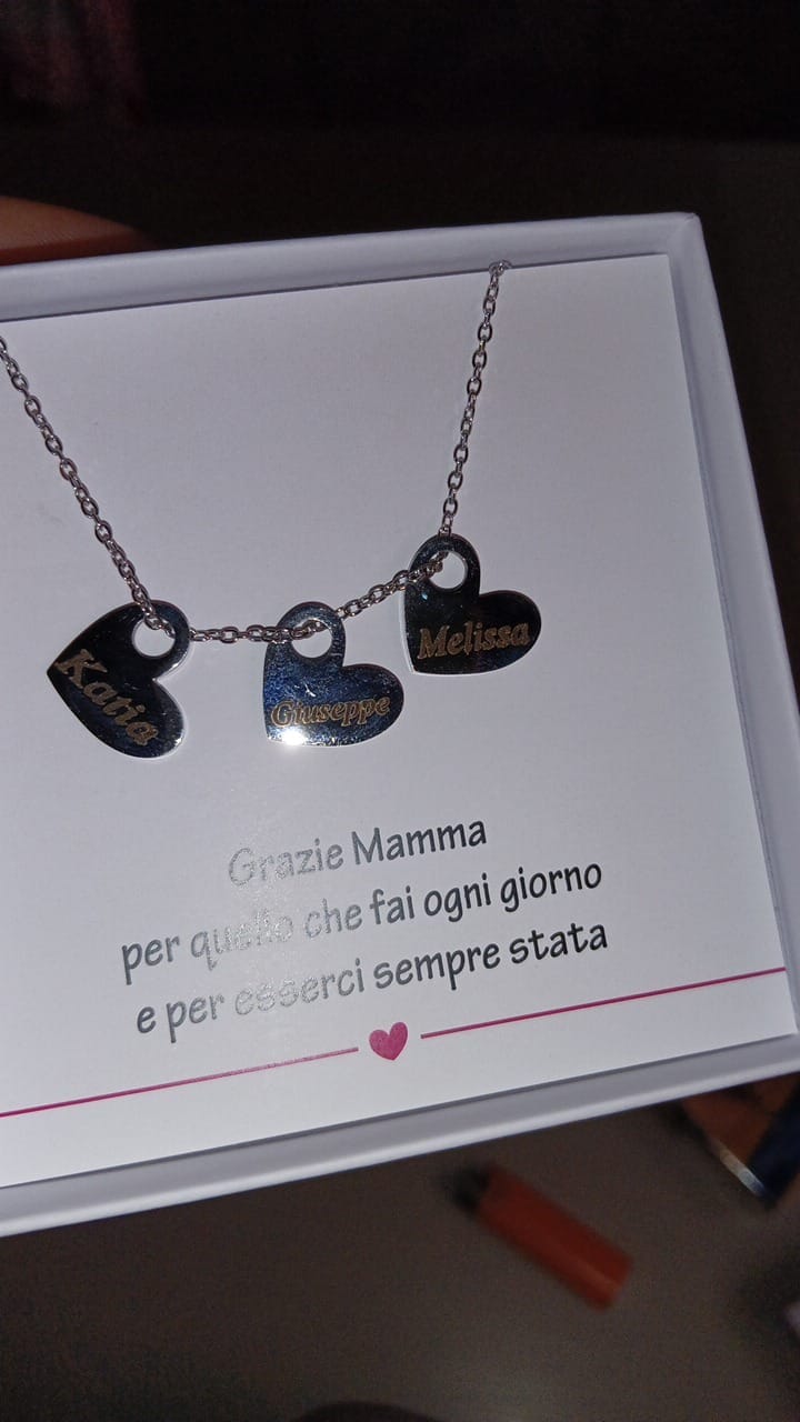 Customer photo review of Collana con cuori - Amori della Mamma