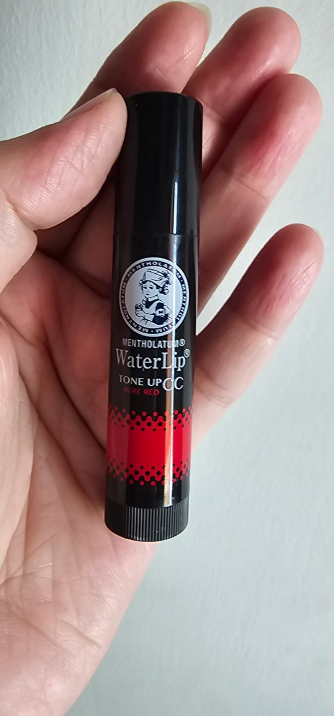 Customer photo review of Mentholatum Water Lip Tone Up CC Pure Red