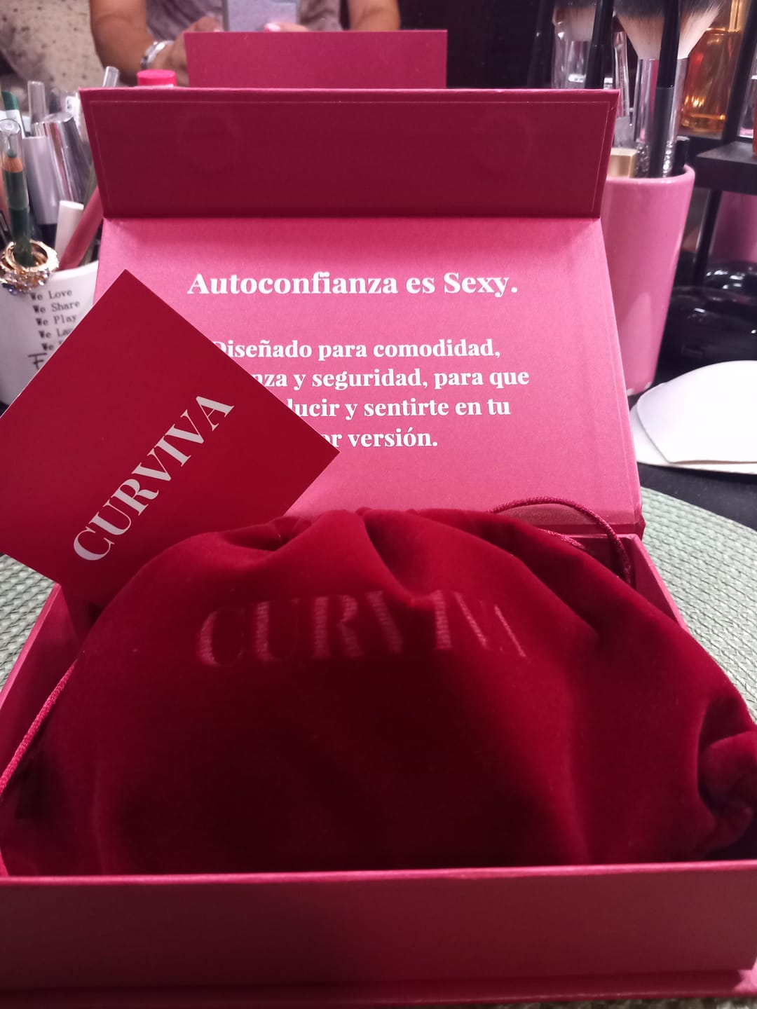 Customer photo review of Pezoneras Círculos sin Adhesivo
