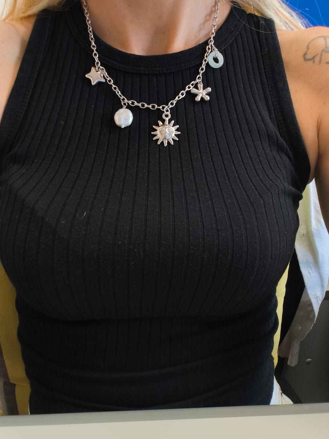Customer photo review of Collar Elementos