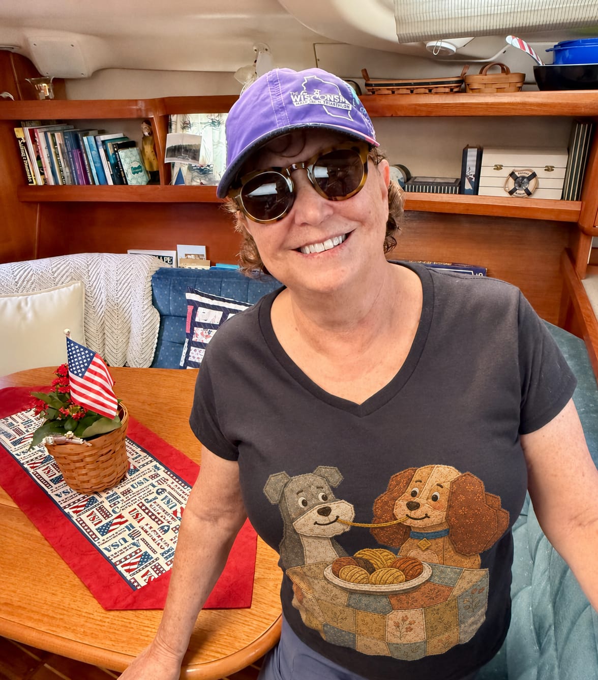 Customer photo review of Autumn Sewing Bouquet Mason Jar T-Shirt | Warm Fall Star Quilt Blocks Mason Jar Quilter Tee