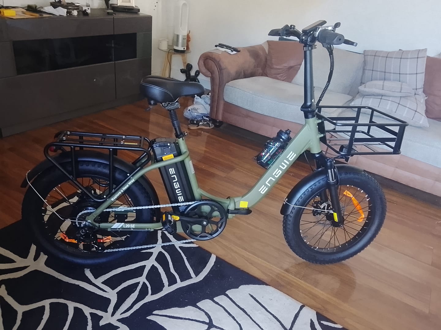 Customer photo review of Engwe L20 SE 250W 20" Foldable Electric Trekking Bike 561Wh Step-through E-bike
