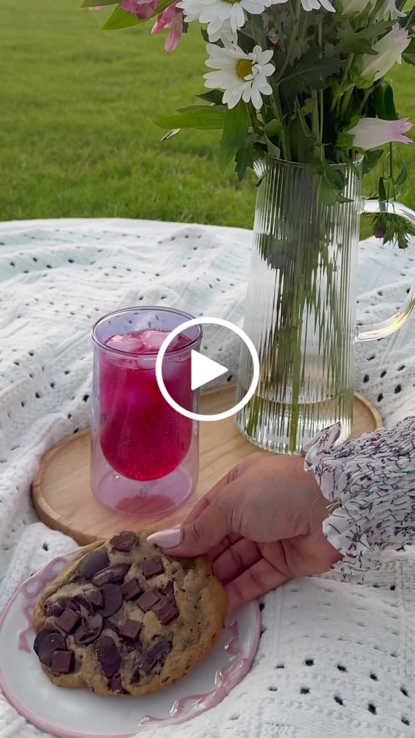 Customer video review of FLUR Coffee Tray