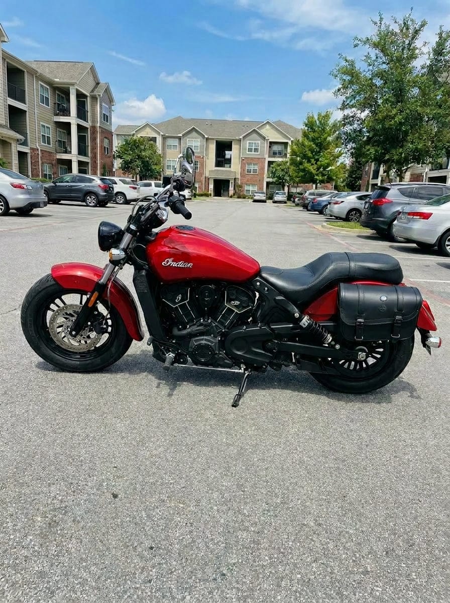Customer photo review of 30L - Kronan Large 2025+ Indian Scout Classic Leather Motorcycle Saddlebags