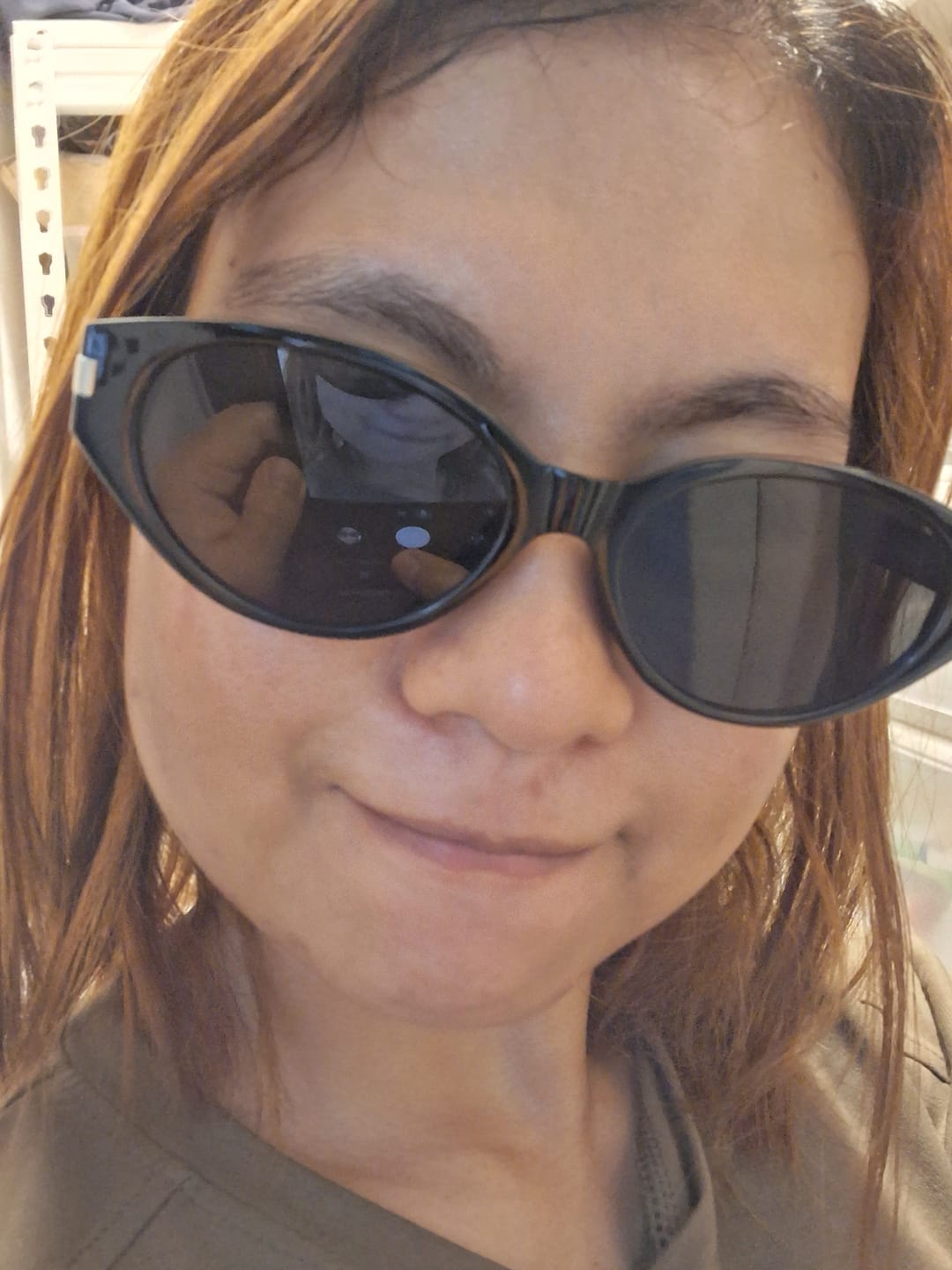Customer photo review of Kato Oval Framed Sunglasses