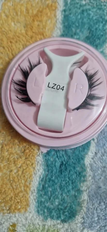 Customer photo review of Premium Magnet Wimpern