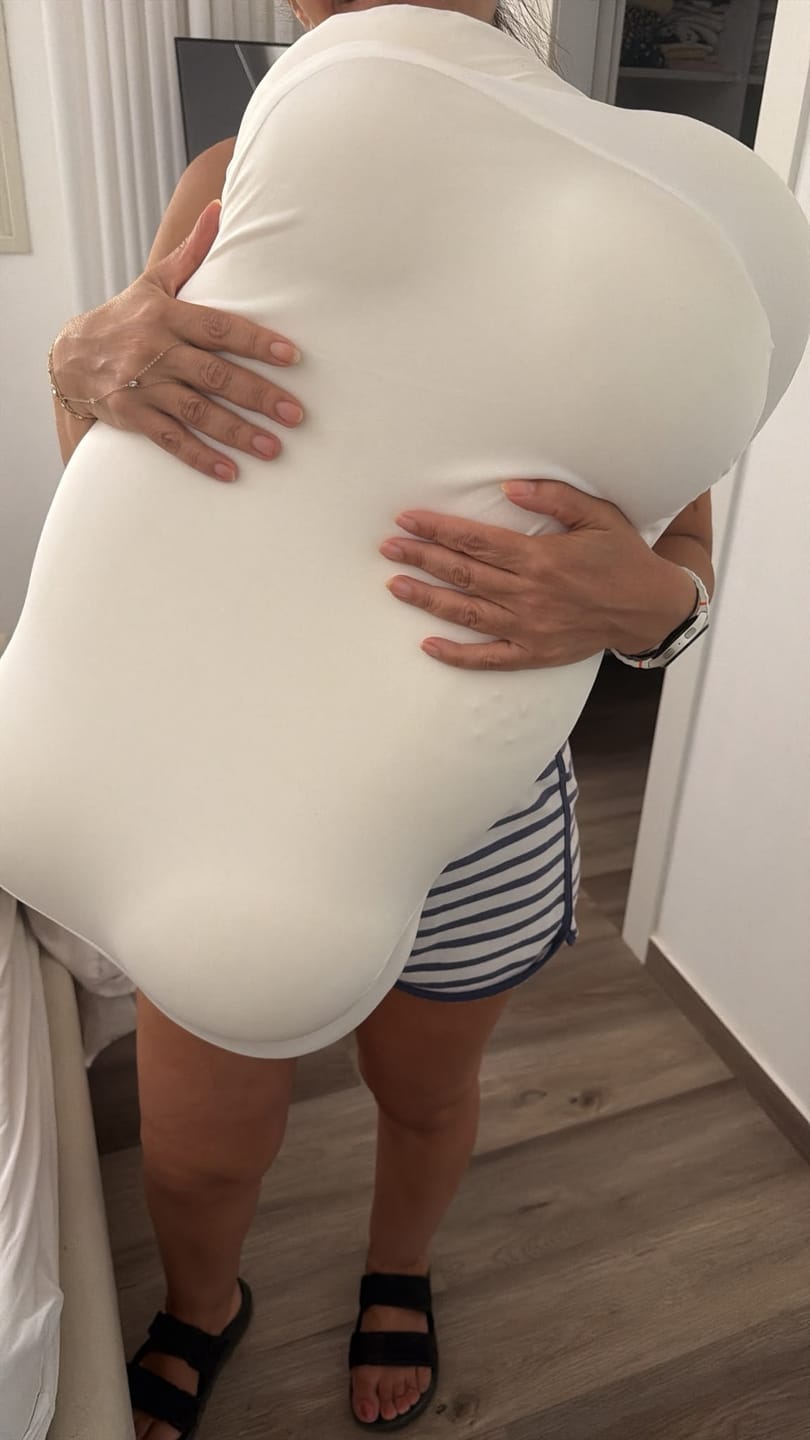 Customer photo review of carellow כרית אורטופדית