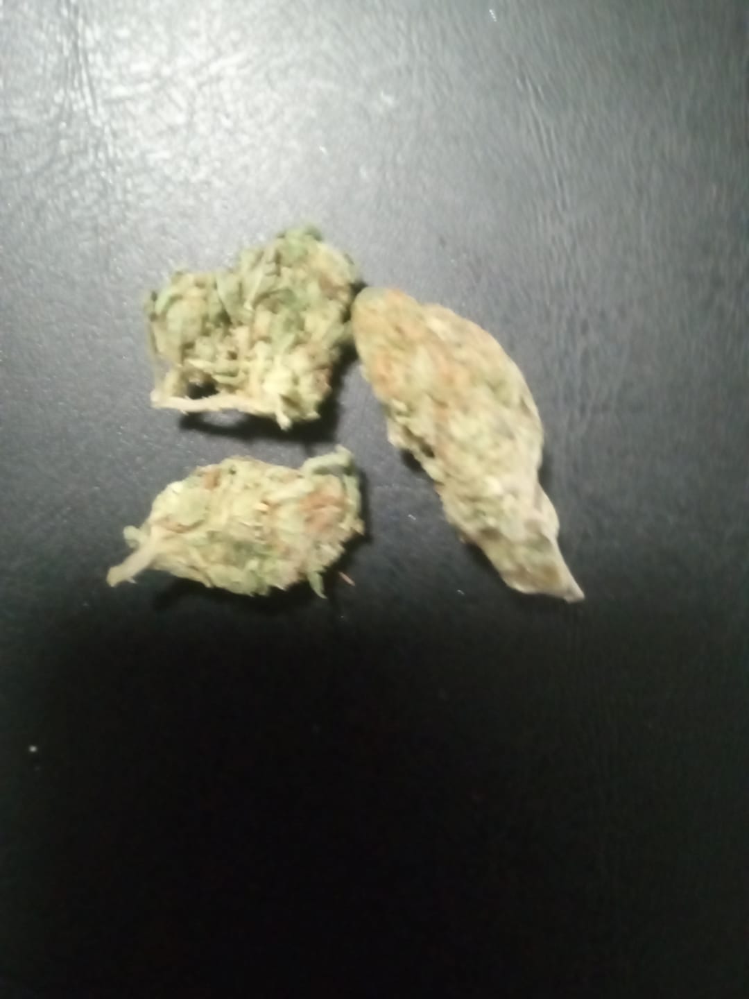 Customer photo review of Alien OG - Bulk - Indica