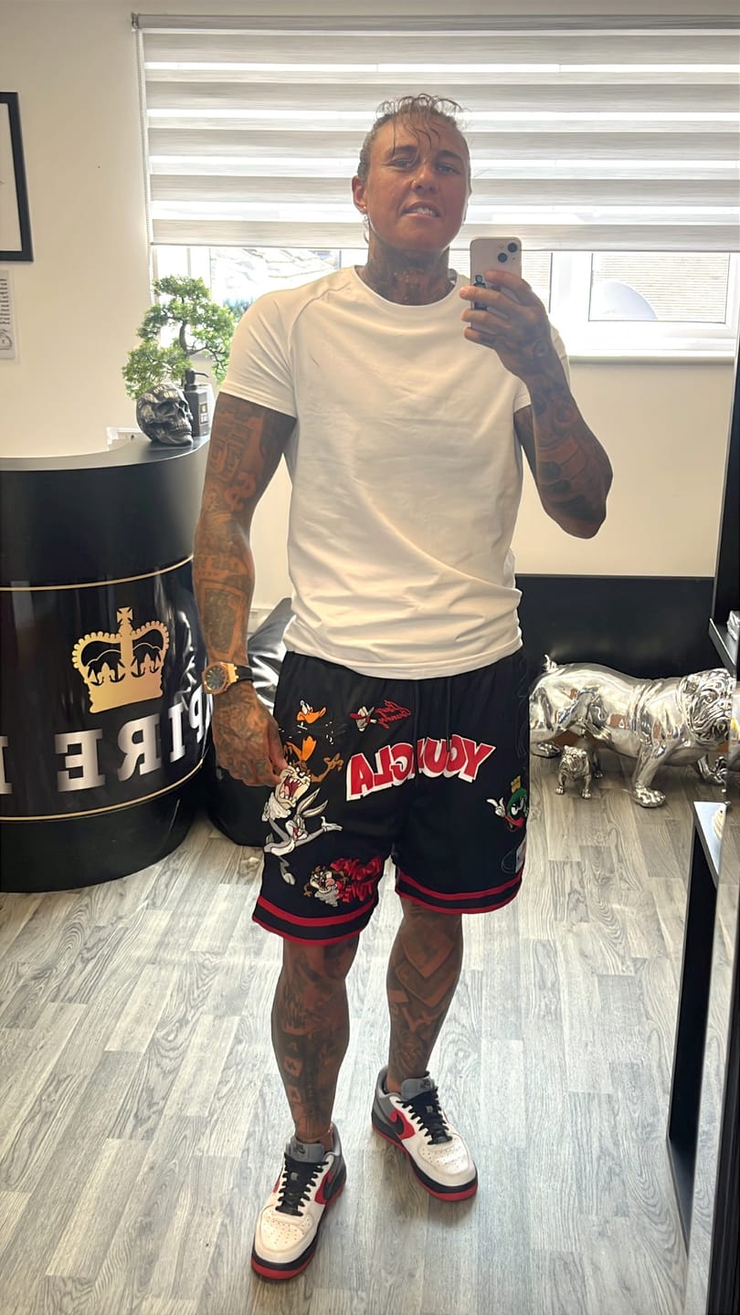 Customer photo review of 1071 - Looney Tunes Embroidered Patch Shorts