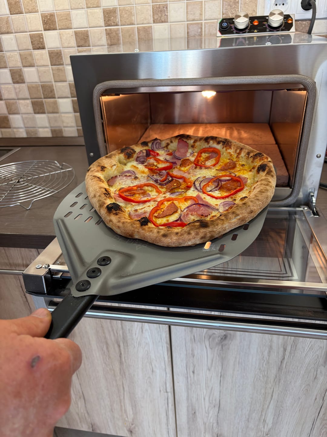 Customer photo review of Macte Ovens Nettuno | Forno elettrico per pizza e pane