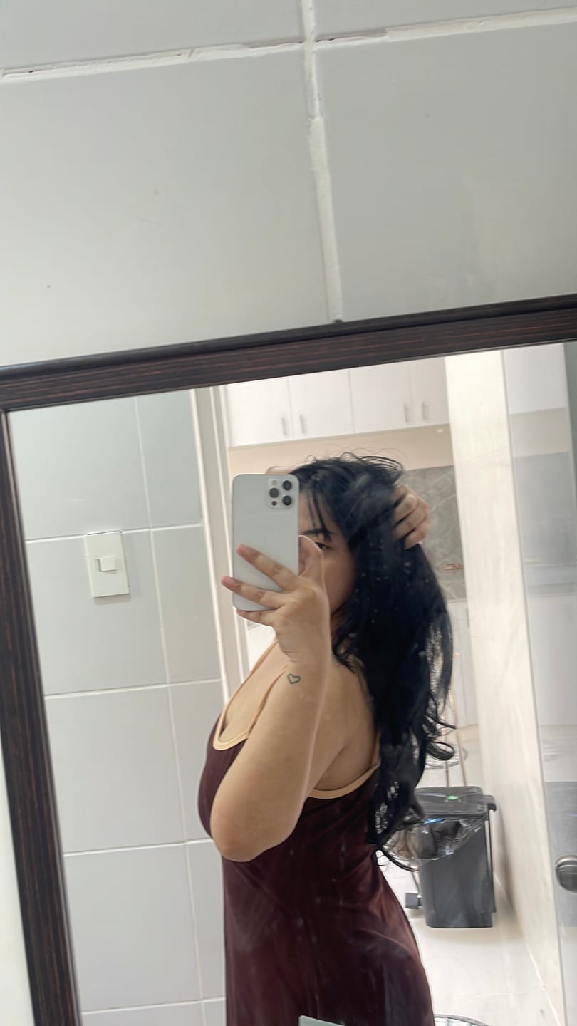 Customer photo review of 22" Natural Wavy
