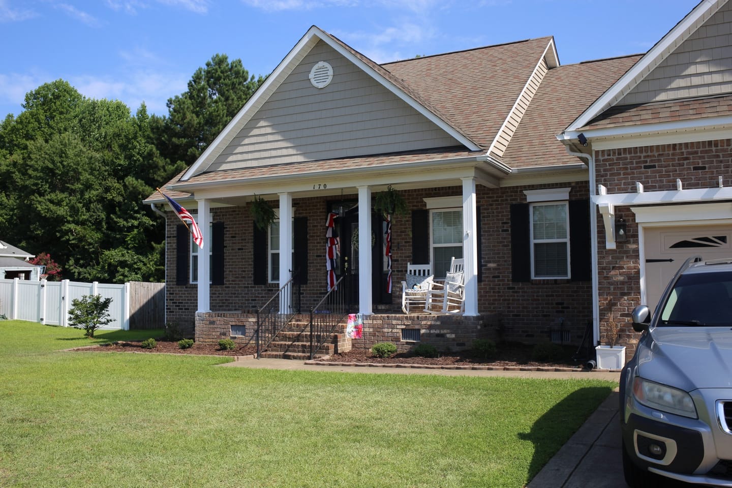 Customer photo review of 3' x 5' Bennington Flag Set