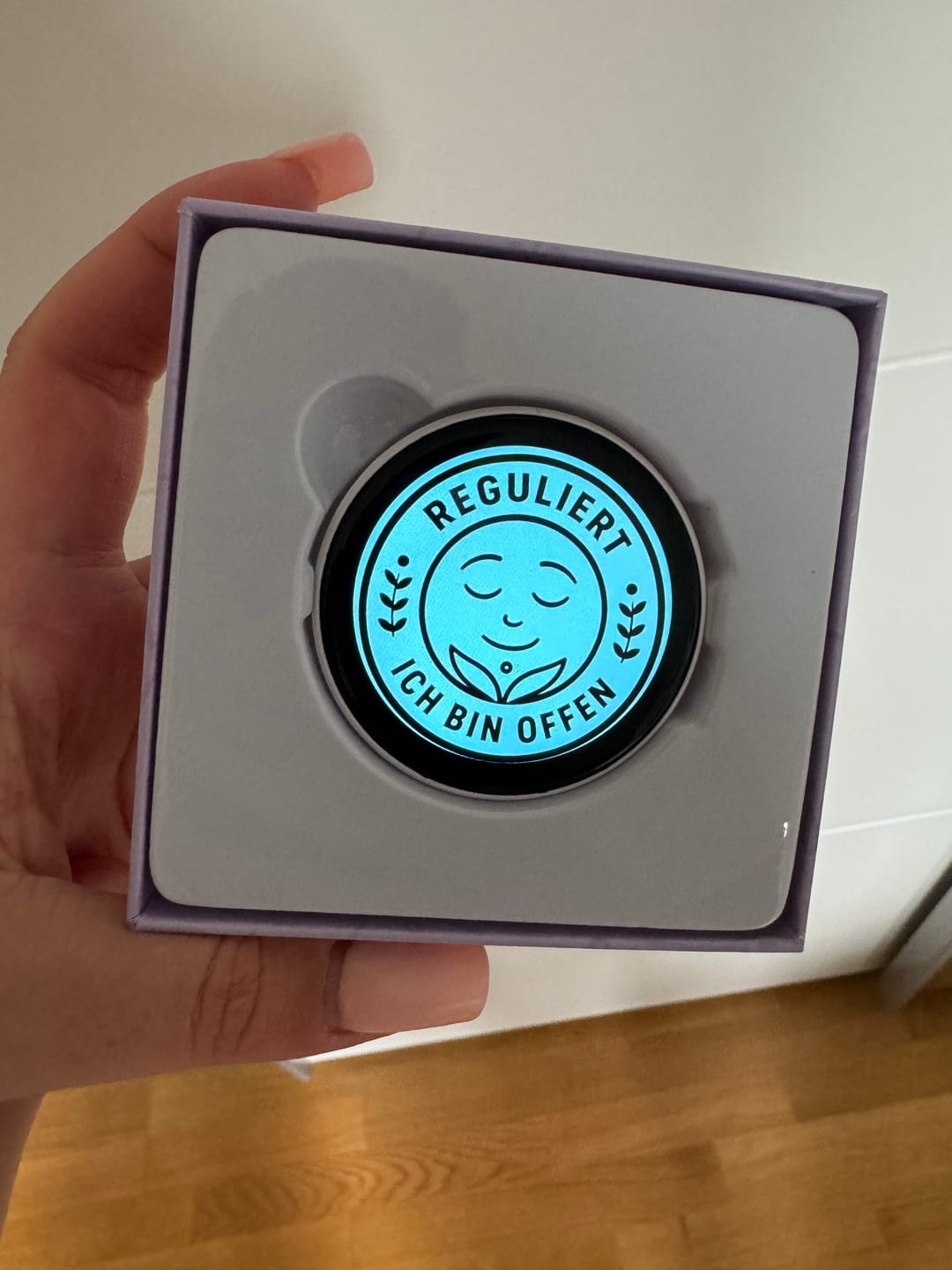 Customer photo review of MoodyTag
