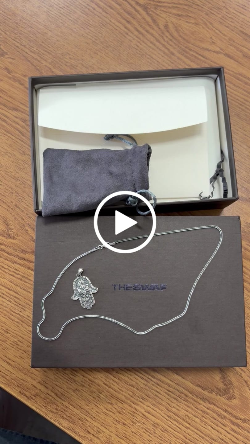 Customer video review of Hamsa Eye Necklace