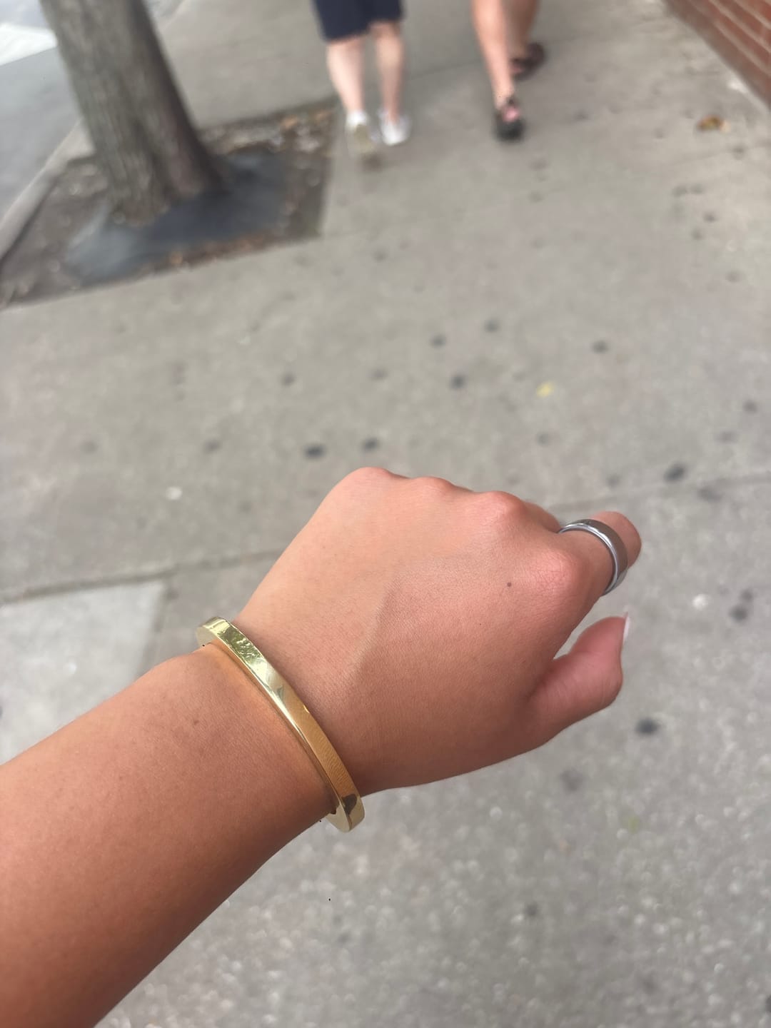 Customer photo review of Hair-tie Hider Cuff Bracelet