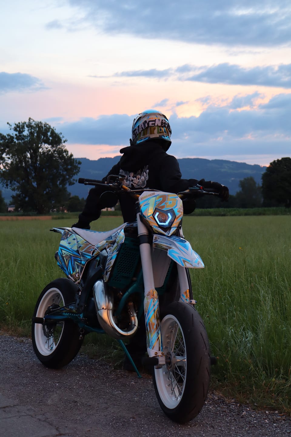 Customer photo review of Oversize Zipper Hoodie
