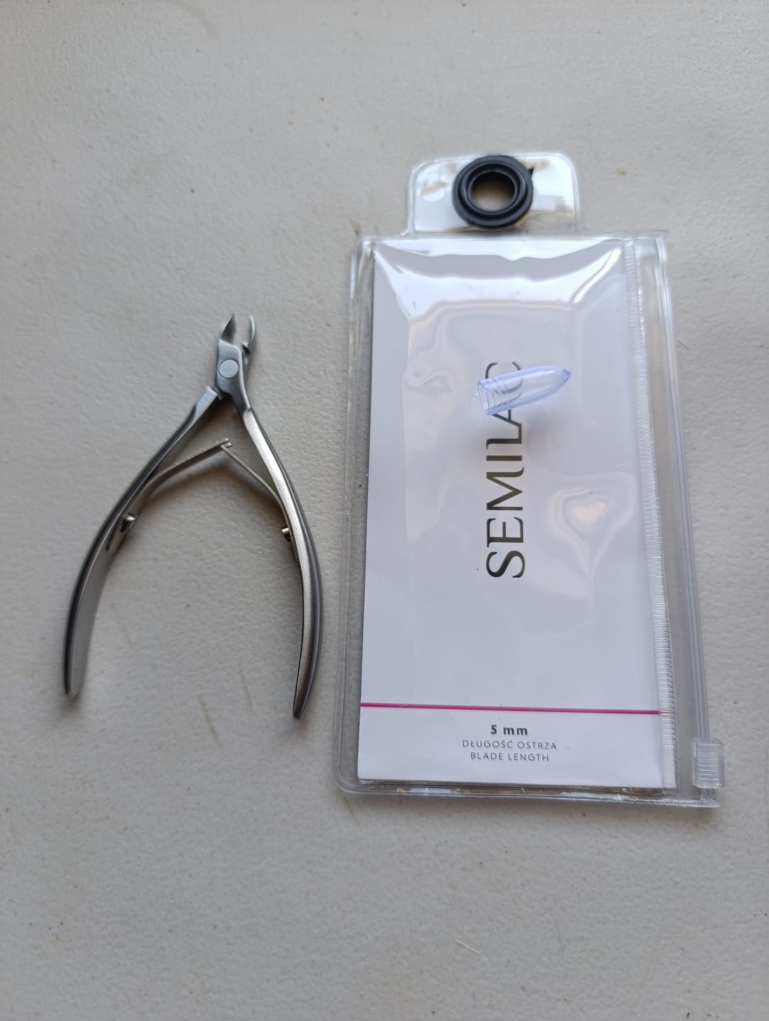 Customer photo review of Semilac Surgical Steel Cuticle Nippers 5mm