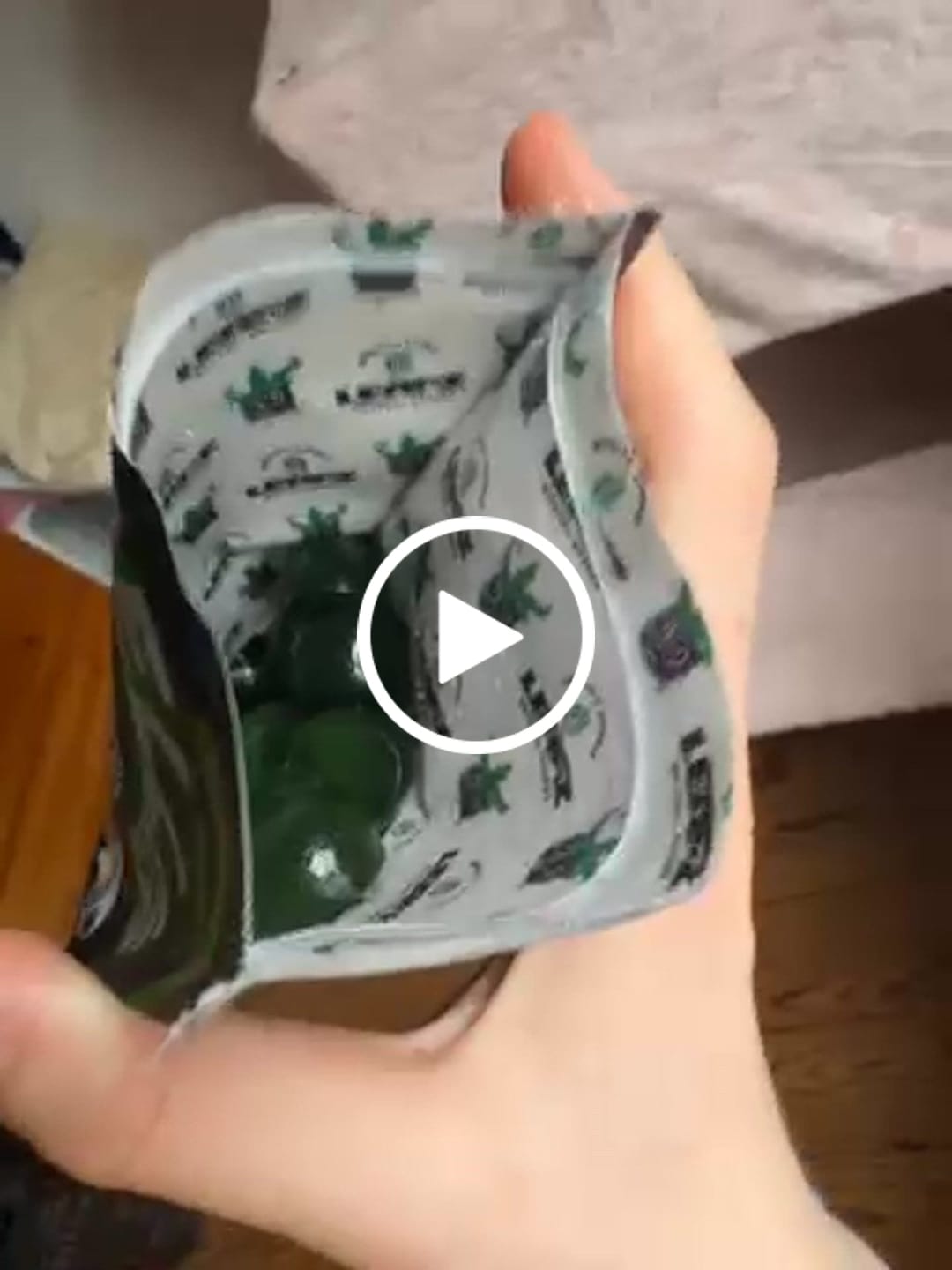 Customer video review of THC Spacejellies 2.0