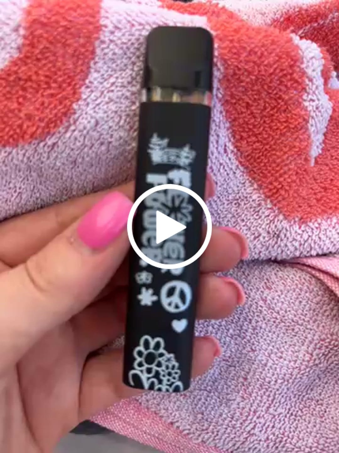 Customer video review of 🍑Flower Power Vape Peach Superior Blend