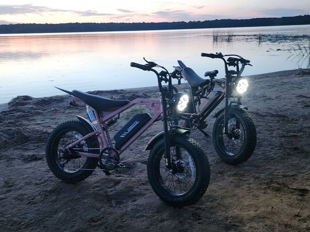 Customer photo review of Eskute® V200 20*4.0" Dirt Electric Bike for Kids&Teens
