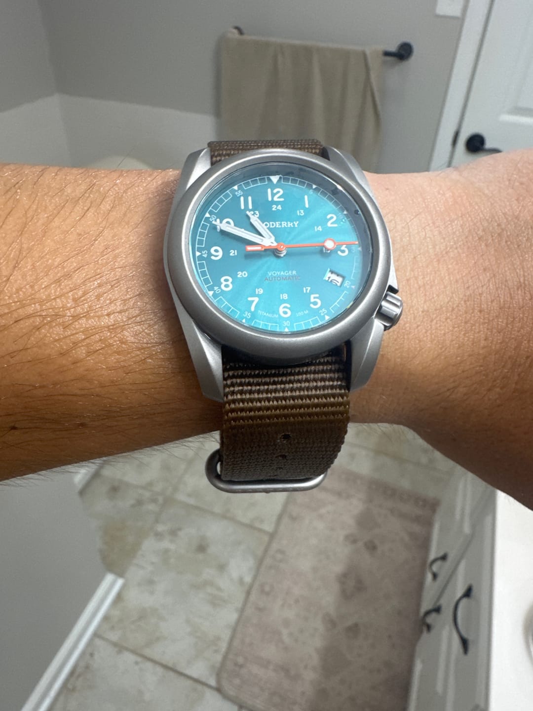 Customer photo review of VOYAGER - 100M Waterproof Titanium Automatic Field Watch | Peacock Green