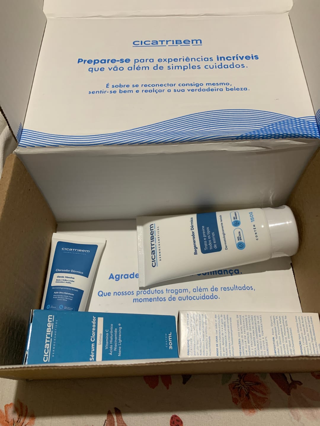Customer photo review of Kit Clareamento Total + 1 Firmador de Brinde