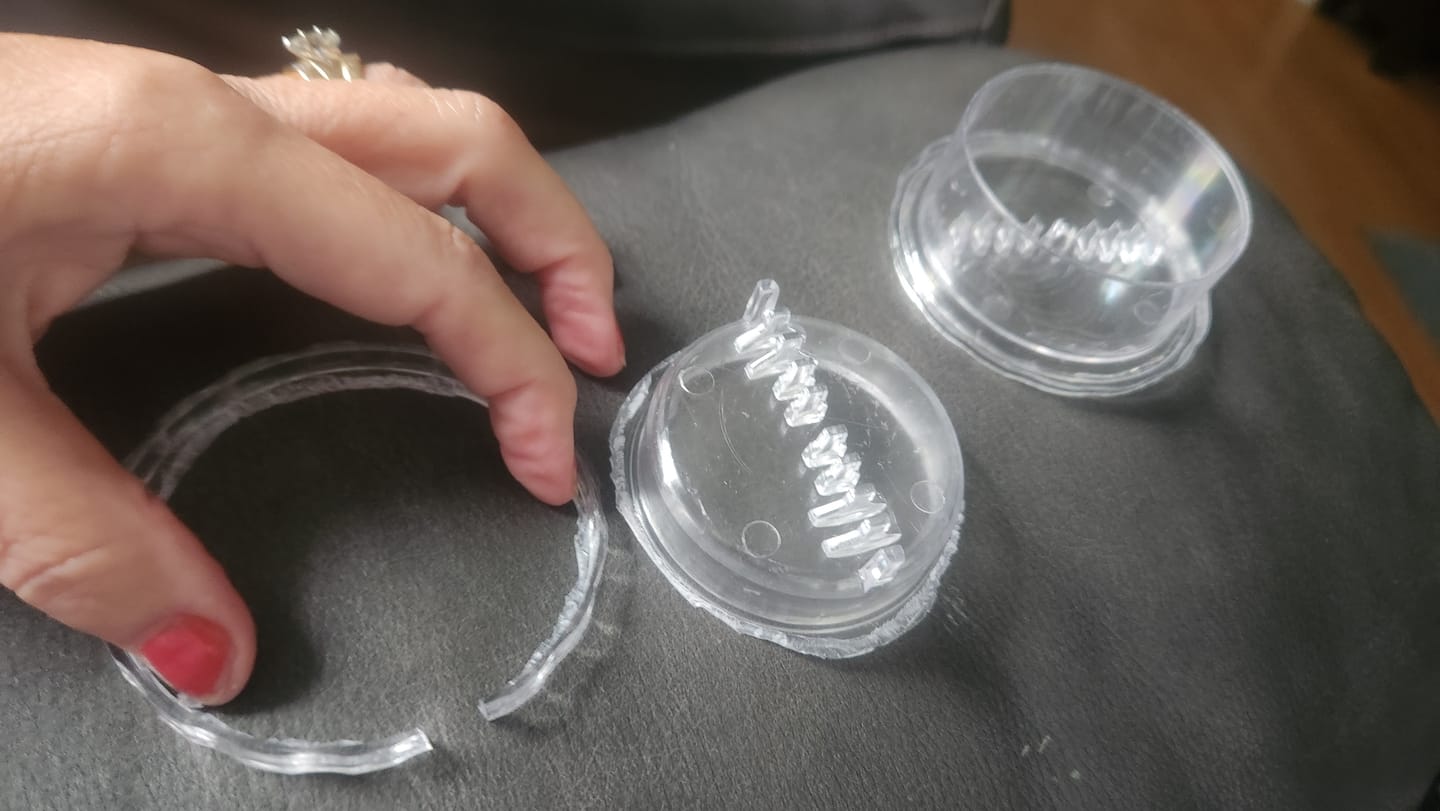 Customer photo review of 🎁Hot Sale 49% OFF🔥Manual Garlic Twister & Masher