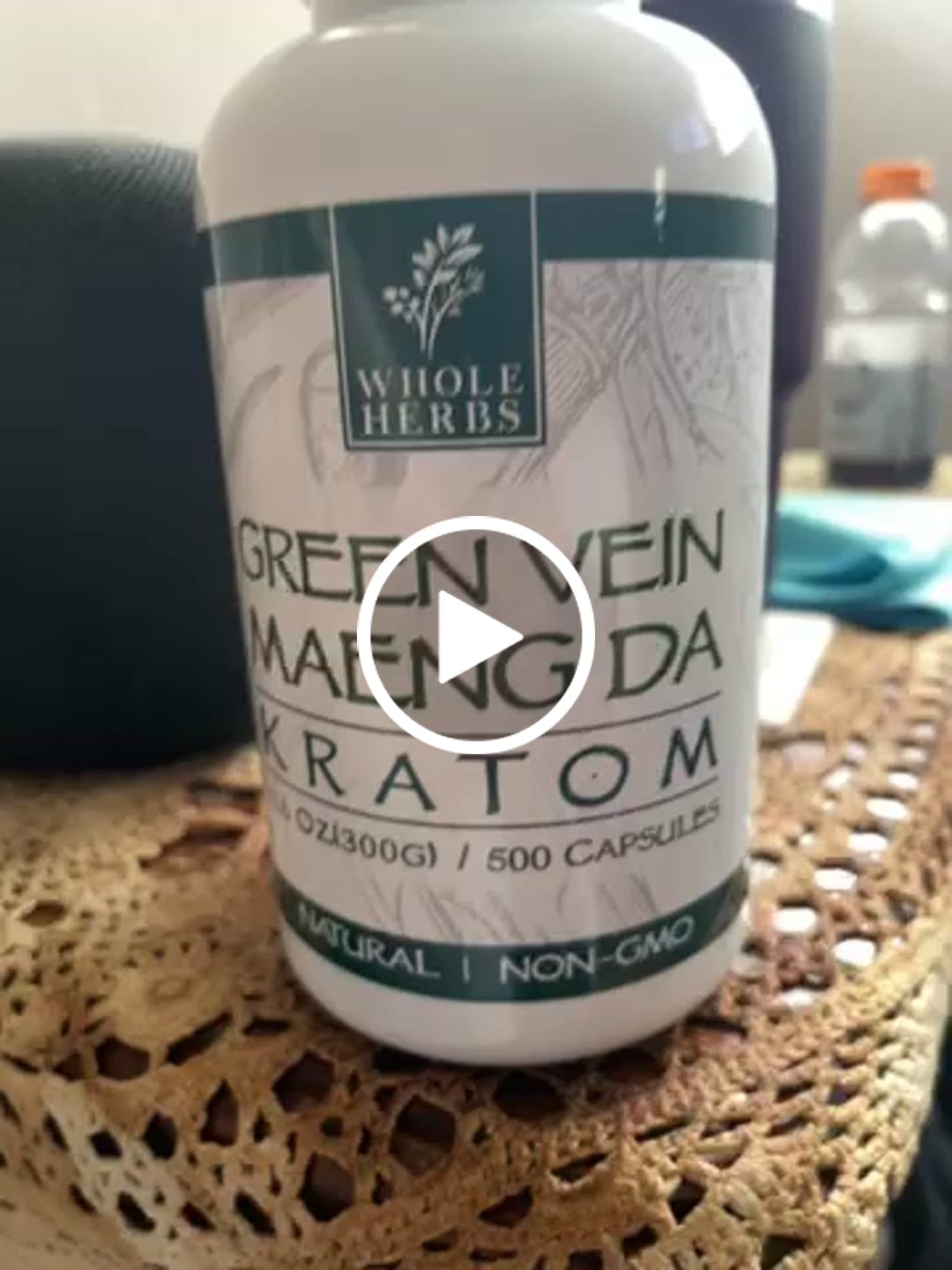 Customer video review of Whole Herbs Green Vein Maeng Da Kratom Capsules