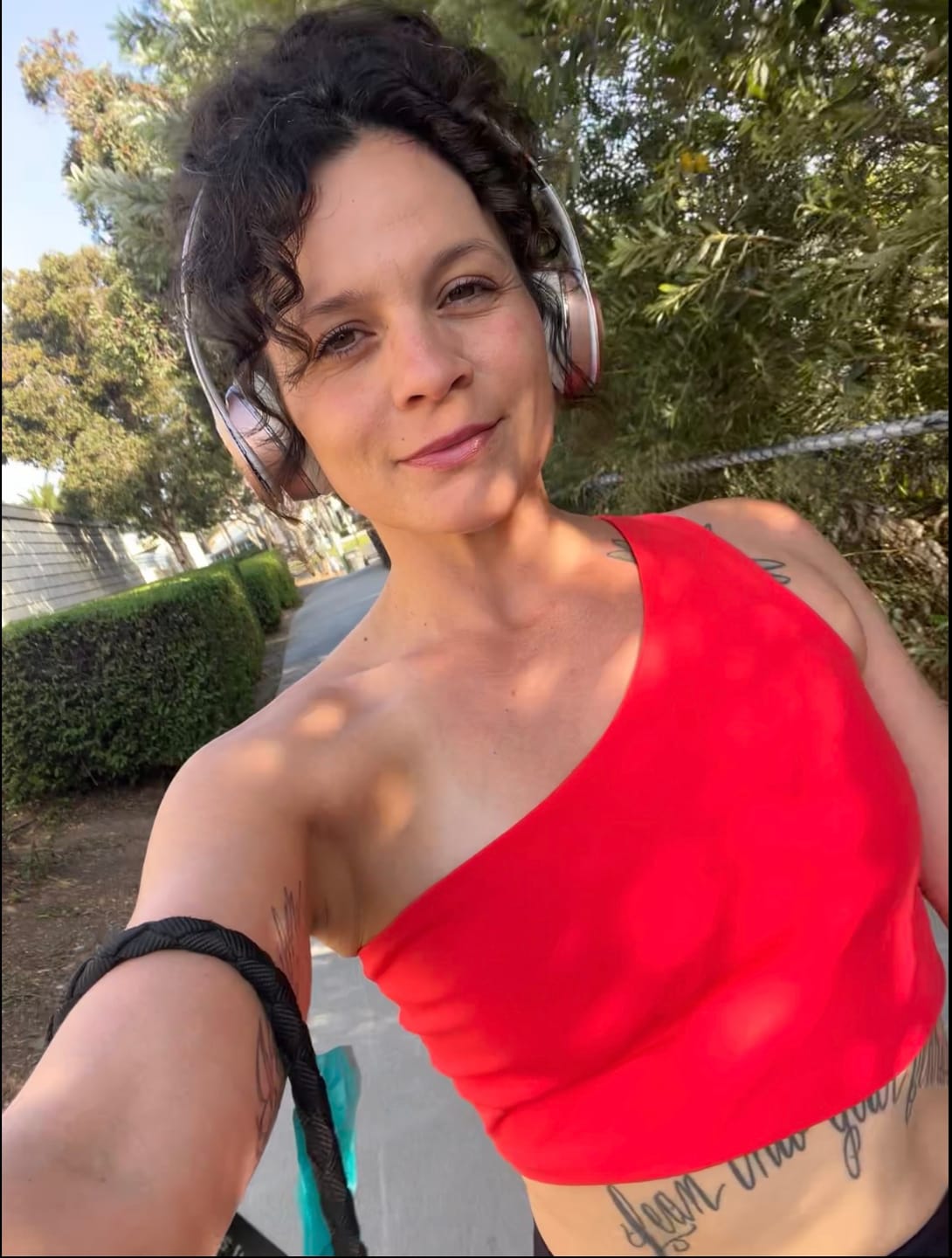 Customer photo review of BOLD One-Shoulder Longline Bra