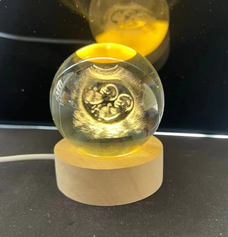 Customer photo review of Ashton Memory Globe