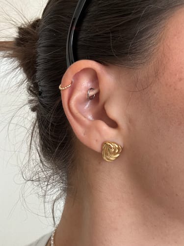 Customer photo review of MIni Elegance Earrings - Gold