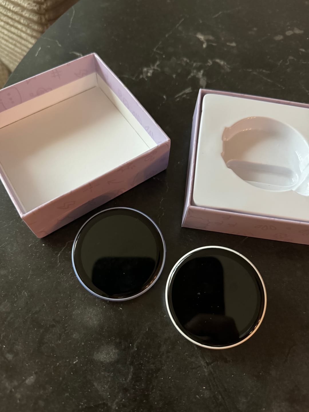 Customer photo review of MoodyTag