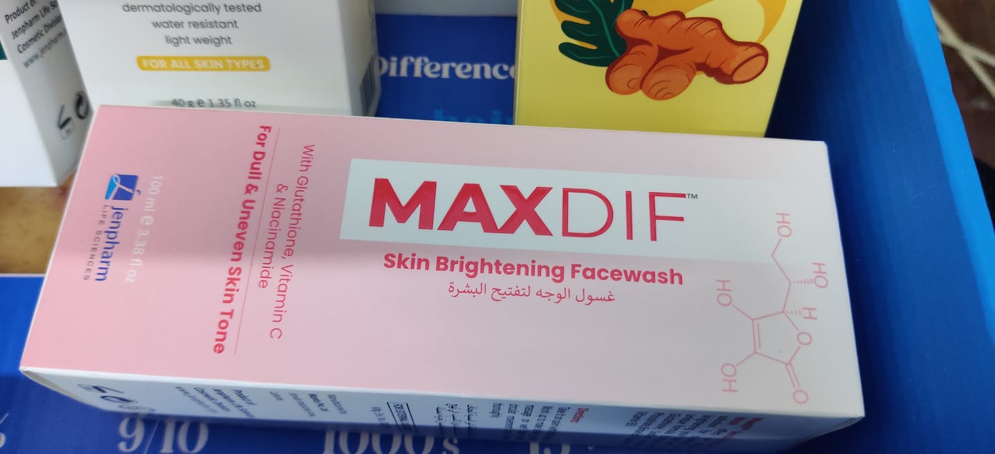 Customer photo review of Maxdif Facewash