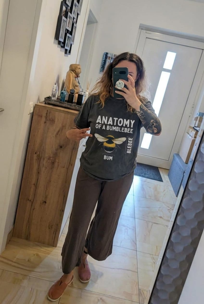 Customer photo review of Bumblebee Anatomy T-shirt