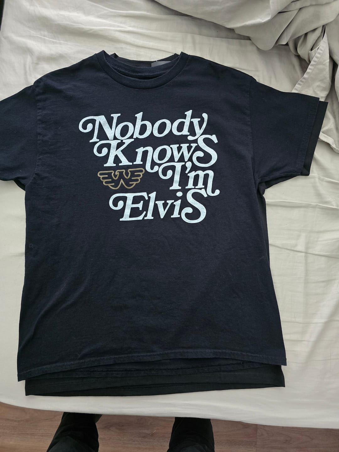 Customer photo review of Silver Stamp Flying W Waylon Jennings Mens Tee Shirt