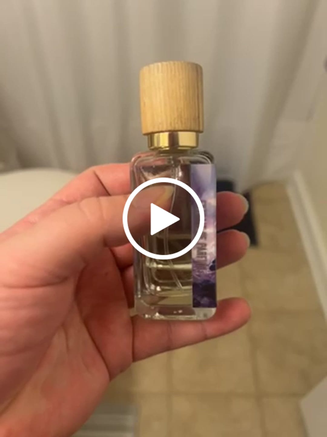 Customer video review of Blueberry Fluffy Dream Cake
