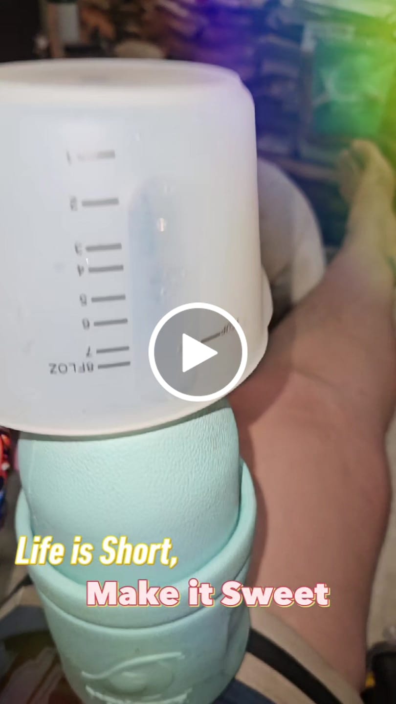 Customer video review of 8-Flavor Variety Pack | 100 mg | 12oz Chronic Craft Sodas