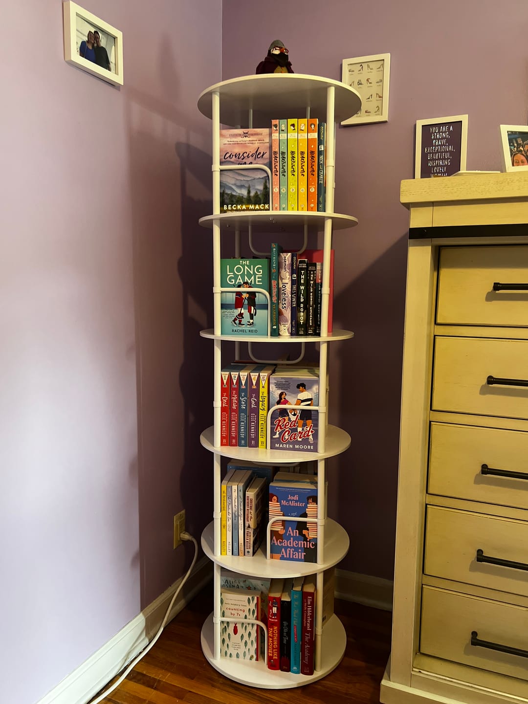 Customer photo review of Flycity 3-5 Tier Rotating Bookshelf With 360° Spinning Display